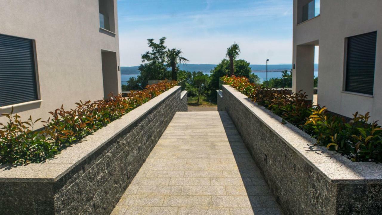 The View Luxury Apartment Dramalj Exterior foto